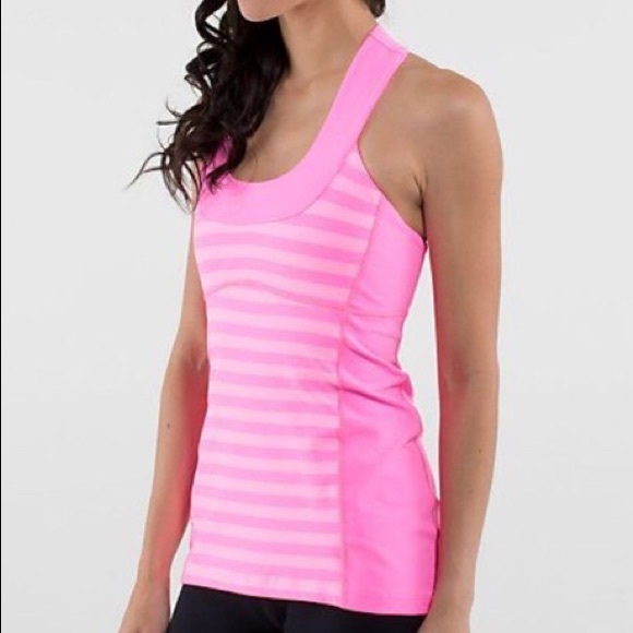 Hot pink lululemon scoop neck - Picture 2 of 13